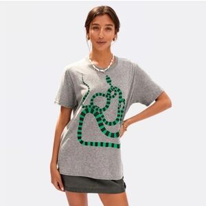 NWOT CLARE V Gray Graphic T-Shirt with Snake Print
